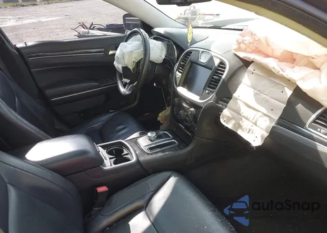 2016 Chrysler 300 Anniversary Edition from USA, damaged, VIN 2C3CCAAG9GH220219